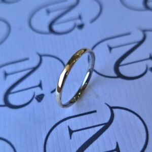 Aliança Lia 2mm Ouro 10K com forro de aço - Imagem 4