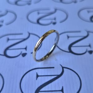 Aliança Lia 2mm Ouro 10K com forro de aço - Imagem 6