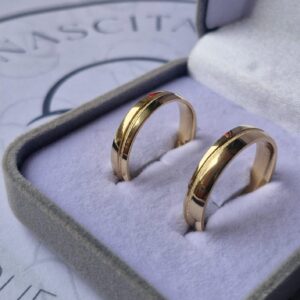 Aliança Lia 4mm com canal fosco Ouro 10k - Imagem 5