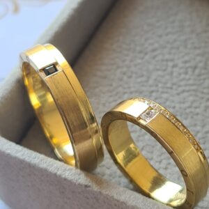 Aliança Charming 5mm 18K - Imagem 1