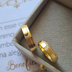 Aliança Charming 5mm 18K - Imagem 2